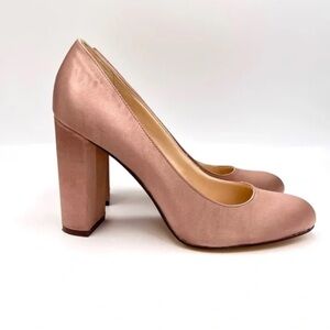 Women’s NINE WEST satin rose gold heels Sz 8.5 M